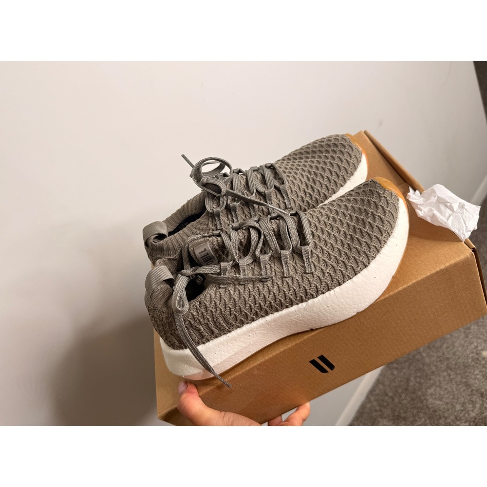 NOBULL Knit Runner Grey White Gum Sole Athletic Running Shoes Womens 8.5